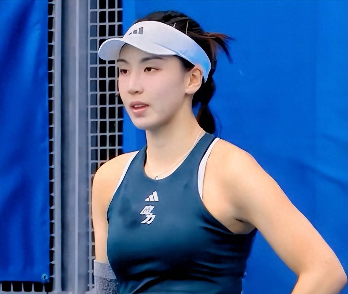 尤其在面对 尤其在面对