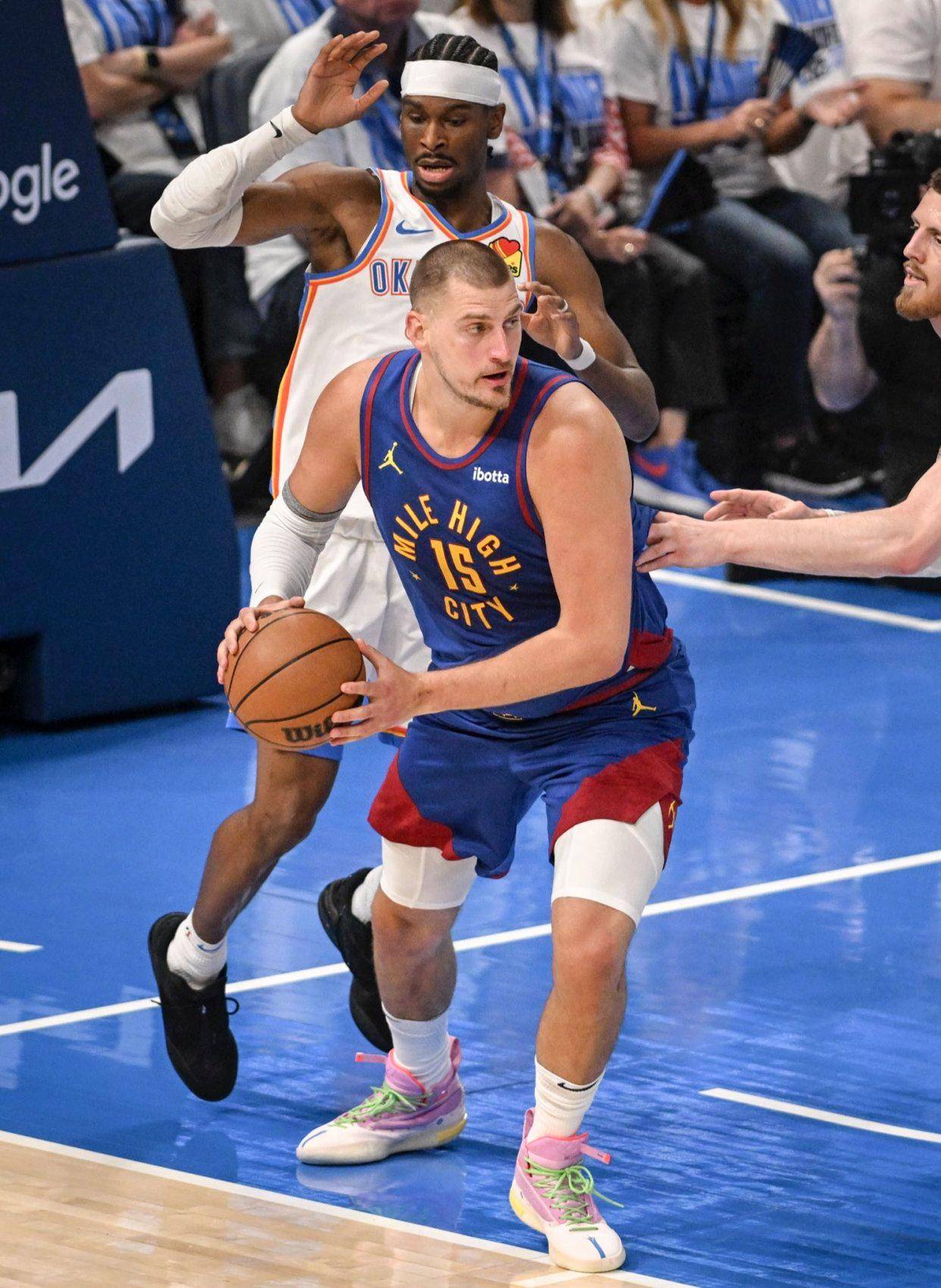 和敏锐的球 和敏锐的球